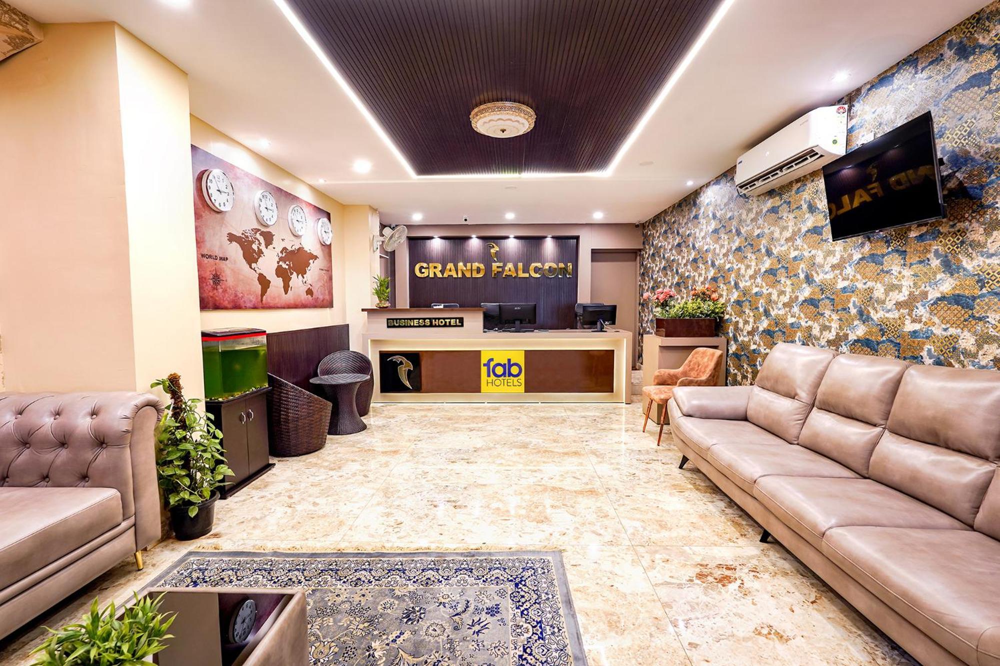Fabhotel Grand Falcon Bangalore Exterior photo